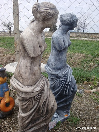 статуи